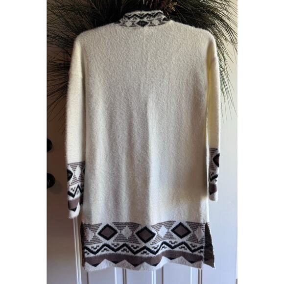 Rachael Zoe medium Cream Open Front Aztec Southwestern Style Cardigan/Sweater - Picture 3 of 11